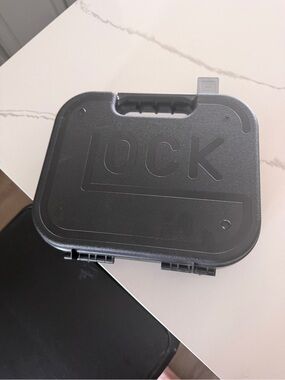 Glock Hard Plastic Pistol Case - Black
